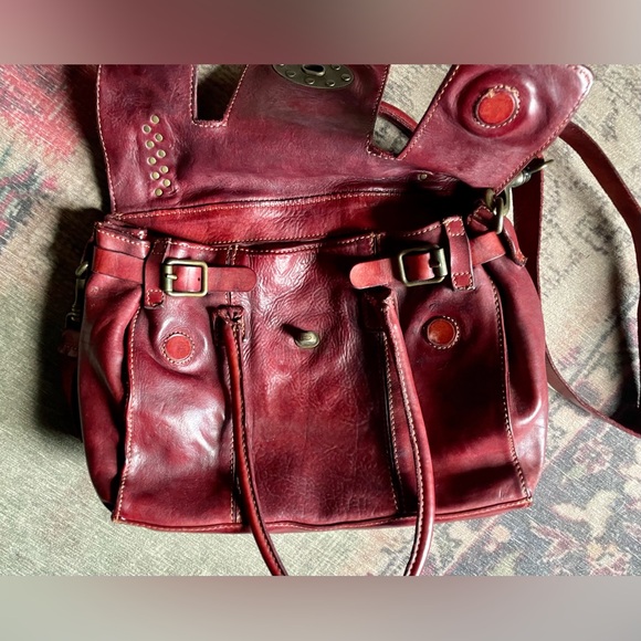 Campomaggi Burgandy Red Medium Distressed Leather Sobrero Bag purse - Picture 5 of 13